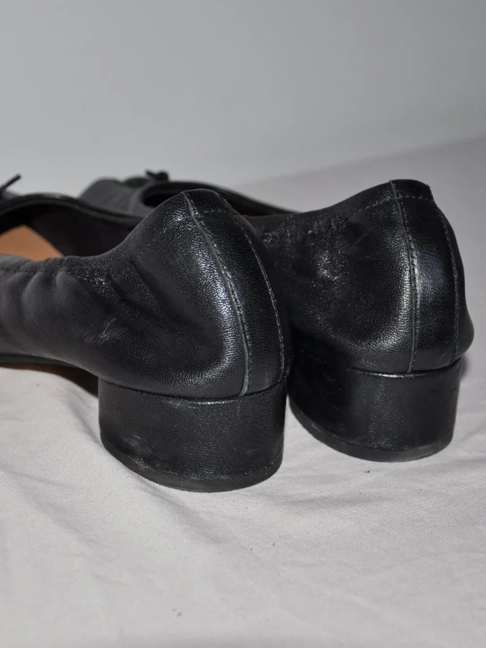CYRA BLACK LEATHER split-toe